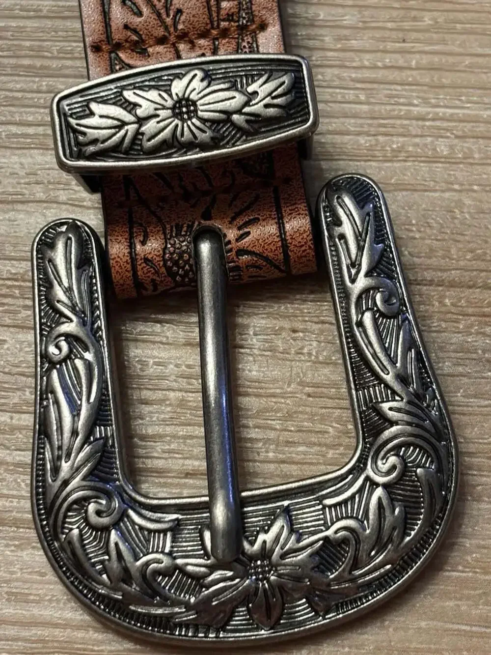 Western Floral Carved Brown Leather Belt with Longhorn Design and Metal Buckle S